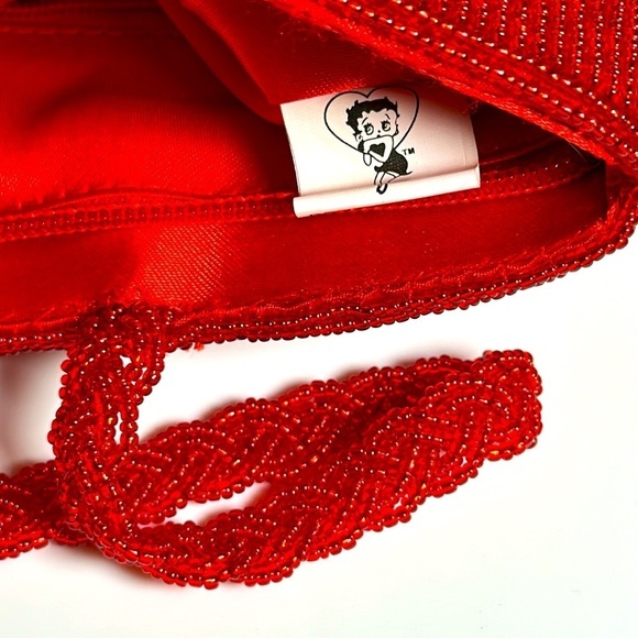 BETTY BOOP Y2K NEVER USED collected Large all handcrafted art beads iridescent - Picture 8 of 15